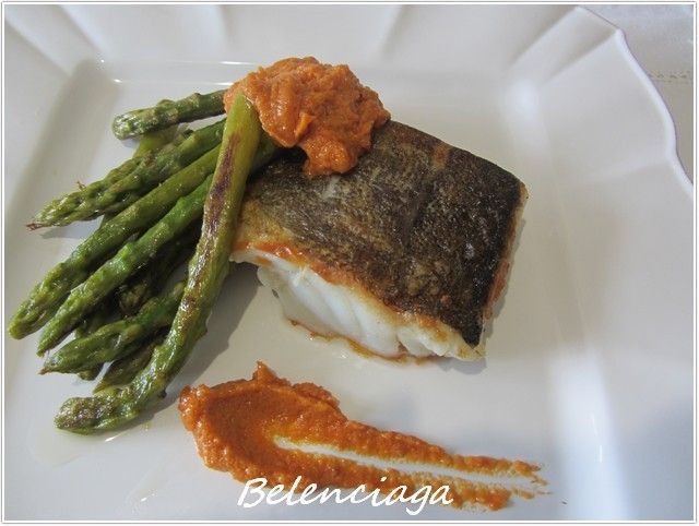 bacalao parrilla romesco