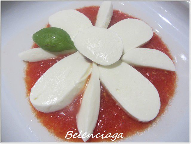 mozzarella vinagreta de tomate