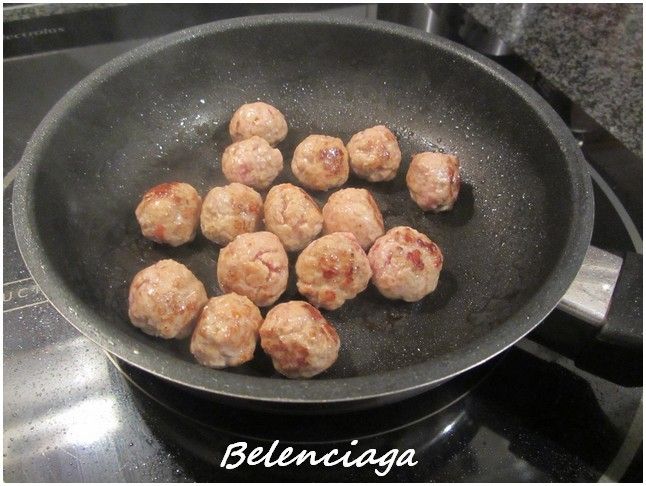 mini albóndigas