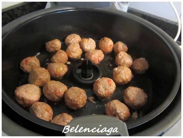 Albóndigas con tomate