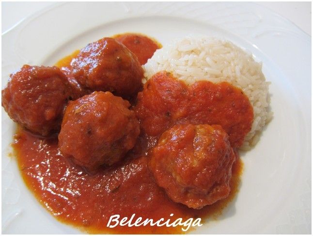 Albóndigas con tomate