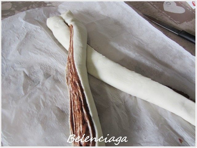 rosca de hojaldre y nocilla