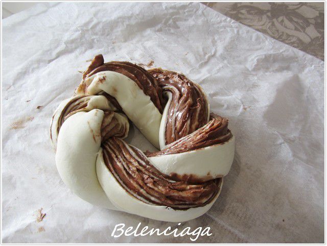 rosca de hojaldre y nocilla
