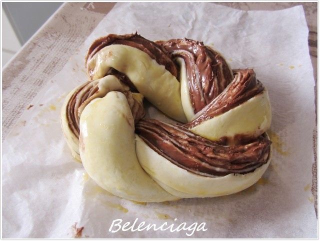 rosca de hojaldre y nocilla