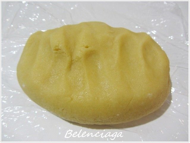 mazapan yema empiñonados