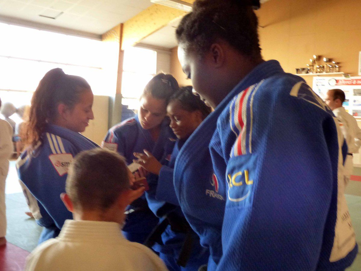 Rentrée du Judo Club Pontévallois avec les judokates du Red Star Club de Champigny (RSCC). 