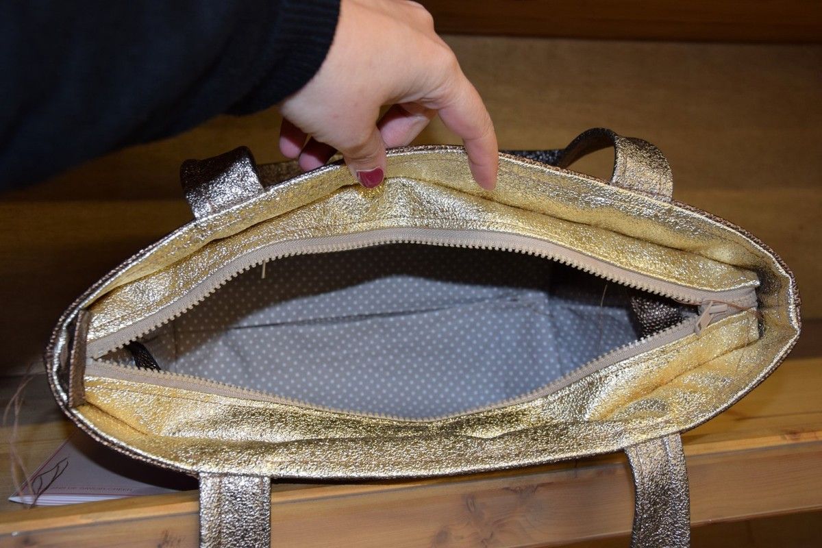 Coudre une Fermeture Intérieure en Haut d'un Sac - Tuto Couture - Viny DIY,  le blog de tutoriels et patrons couture et DIY.