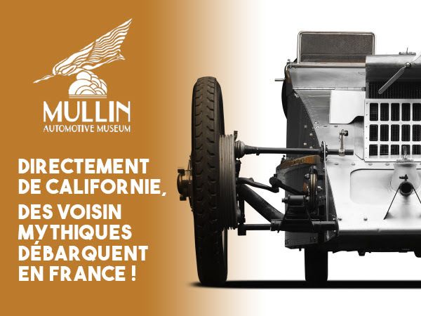 Les automobiles de course et records Voisin sur l'autodrome en septembre