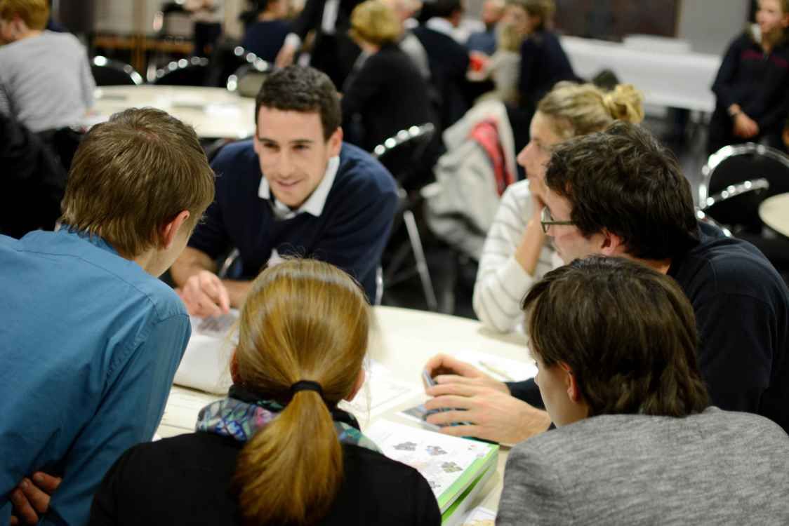 toutes ces rencontres à portée de main