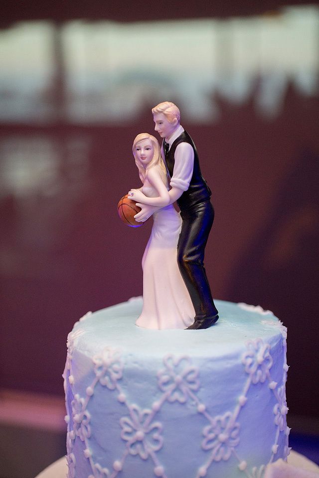 Déco de mariage doré pailleté et bleu marine