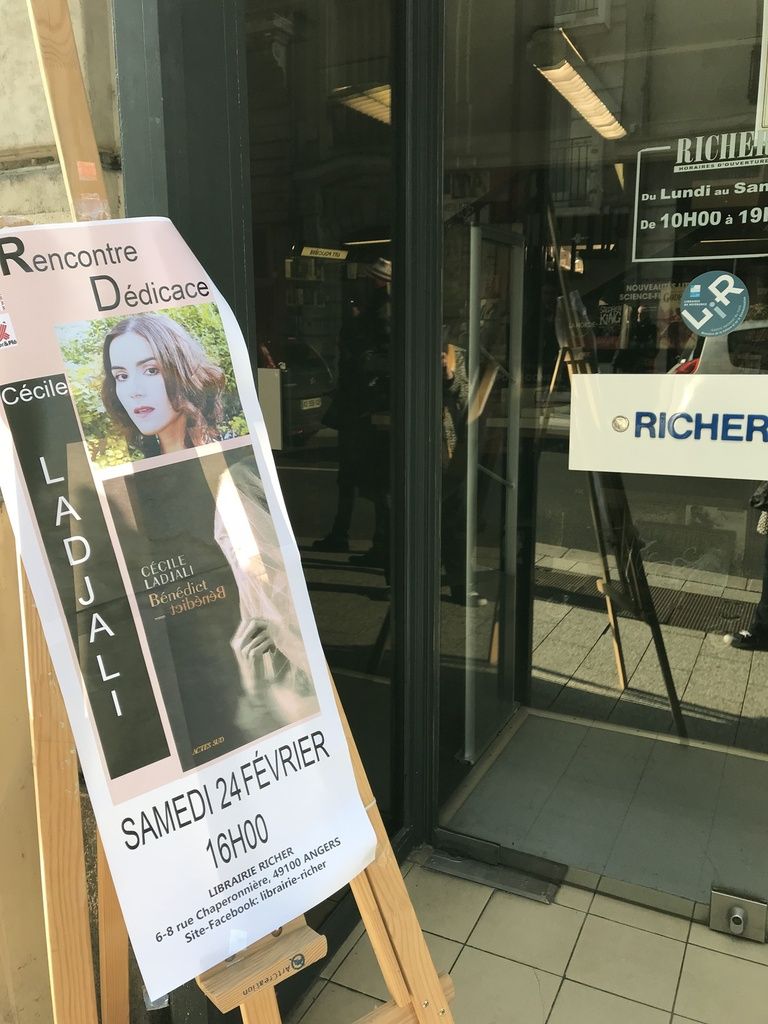Librairie richer Photos Rencontre-dédicace avec Cécile LADJALI à la Librairie Richer - T Livres ? T  Arts ?