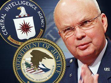 El ex jefe de la CIA y la NSA admite que violó y reescribió de Constitución de los EEUU después del 11-S