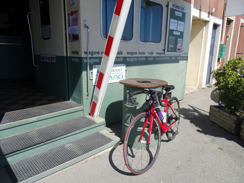 Celle ci dédiée à tous mes amis ... et si vous voulez prendre le café à la Voulte, allez-y, c'est un endroit super !