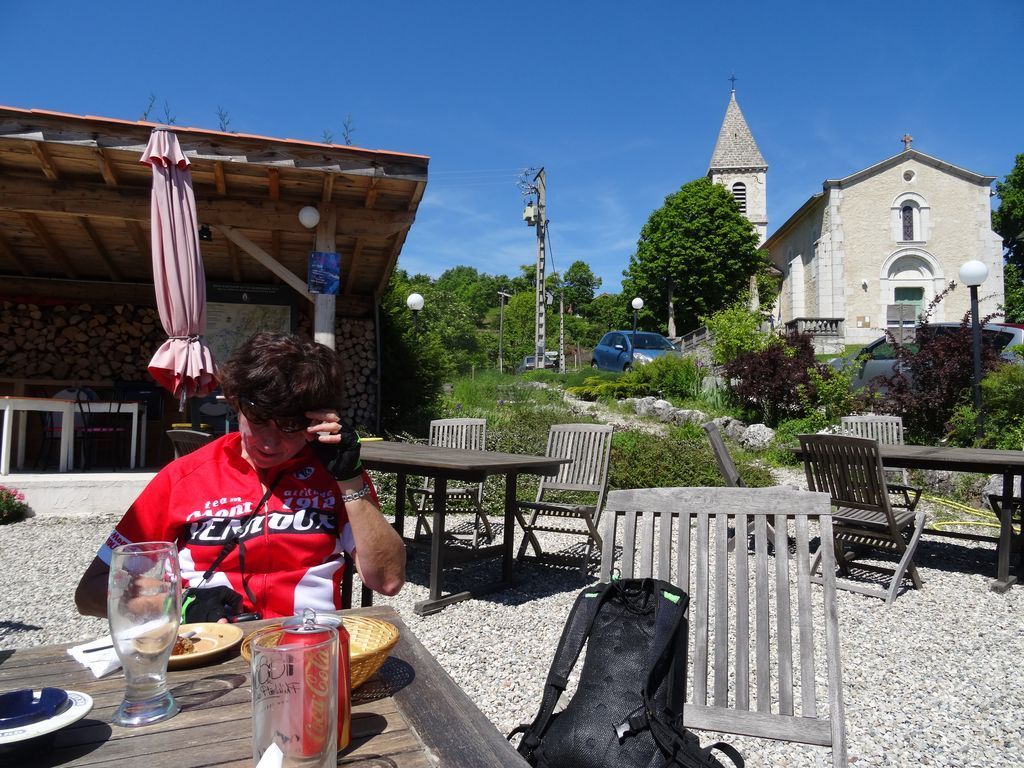 Montée au Col de la Croix Bernard 