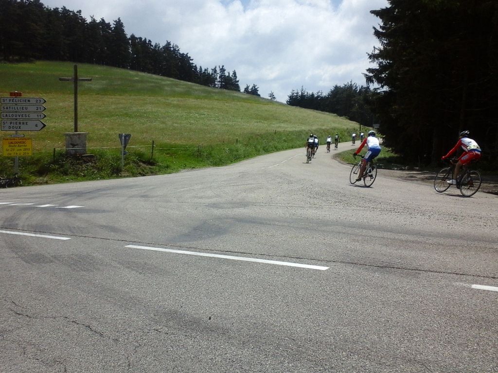 Arrivée de Nath au col des Barraques 