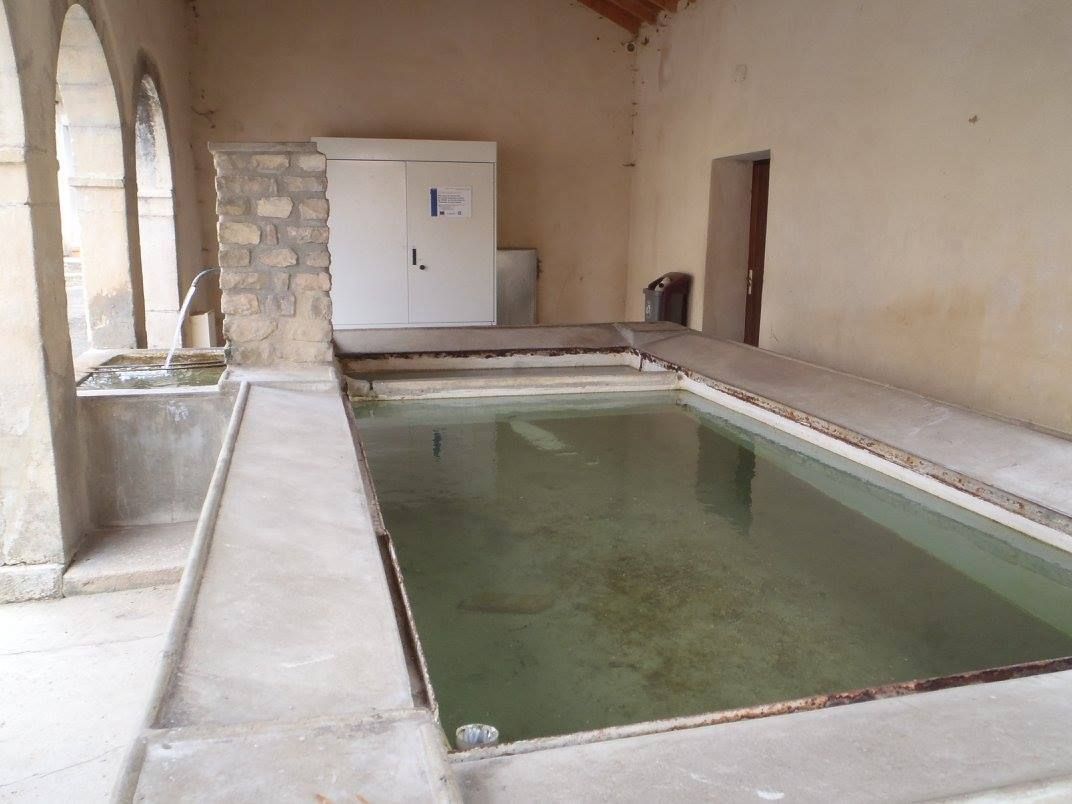 Un bon abri à Bouvières pour manger un petit morceau 