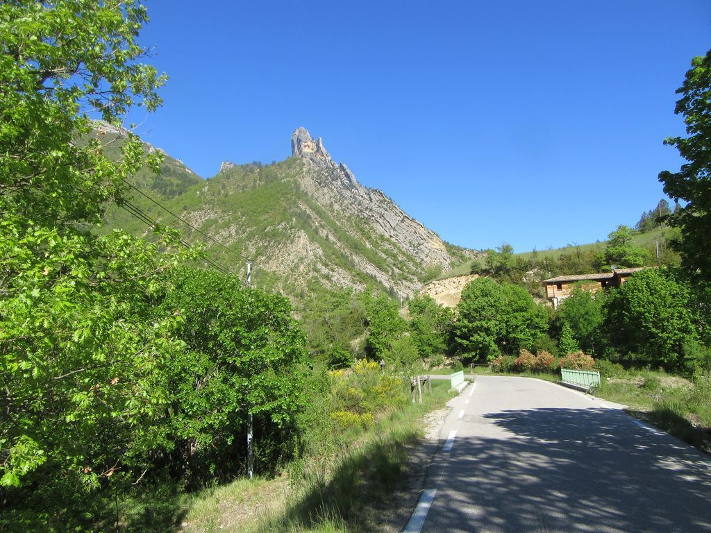 De Crest au Col de Muse, via St Nazaire le Désert et la vallée de la Roanne 