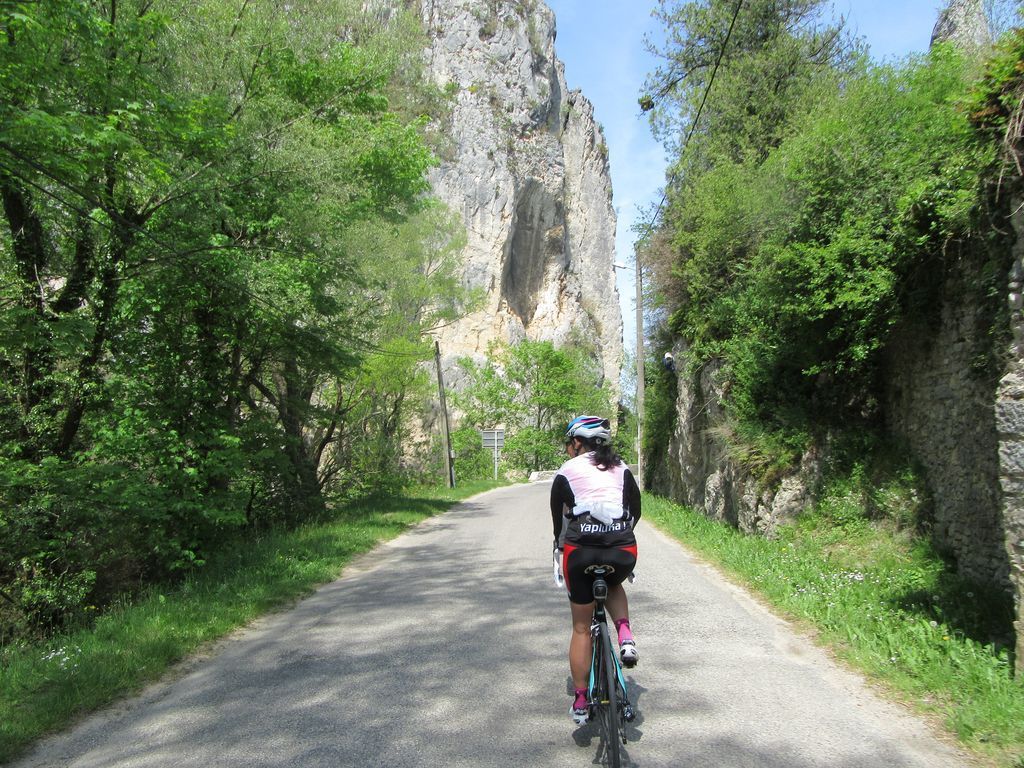 Descente sur Barbières puis plus de photos ... partie de manivelles soutenue jusqu'à l'arrivée ;-) 