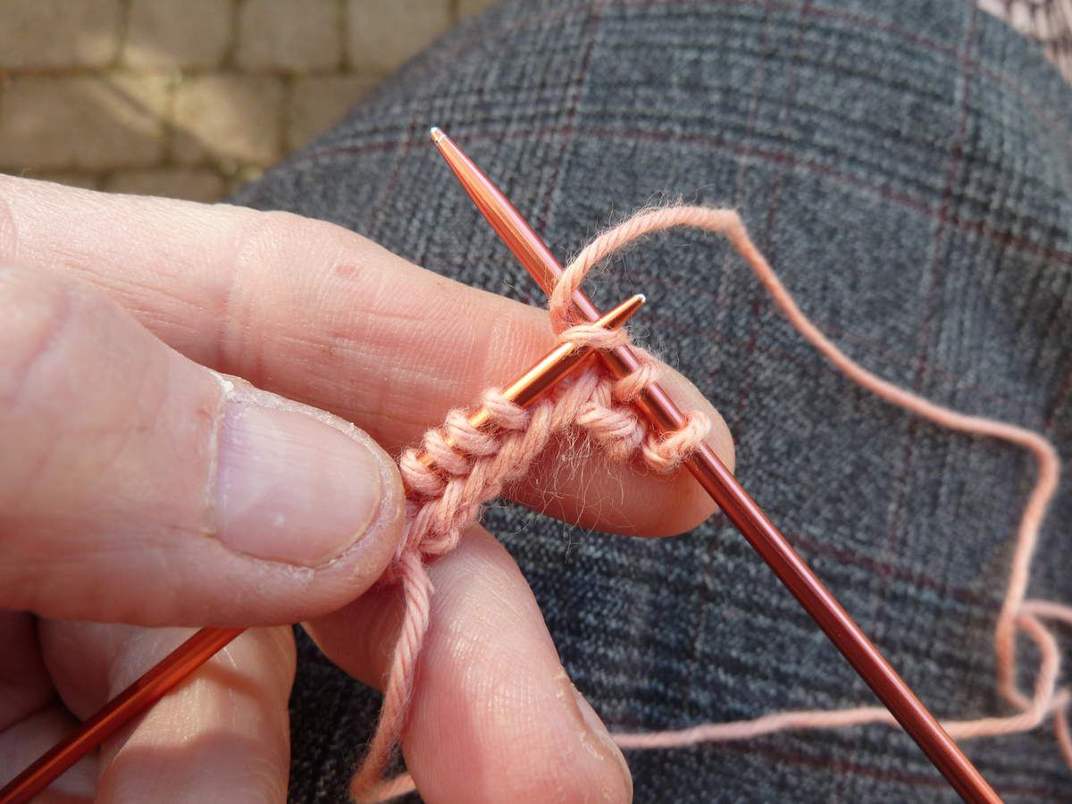 TUTO Boucle d'oreille au tricot - Les Passions de Petite ALINE