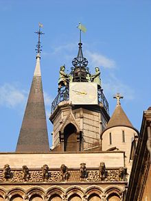 Jacquemart et son rempart de gargouilles !