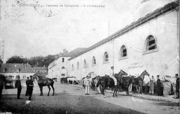 Album - la ville de Compiegne (Oise), la caserne de Cavalerie