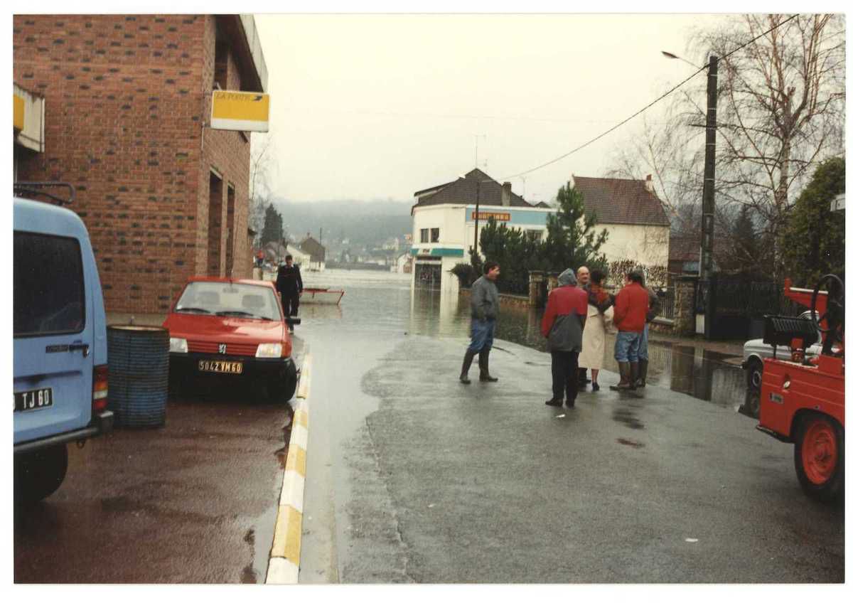 Album - le village de Longueil-Annel, (Oise), les inondations en 1993 