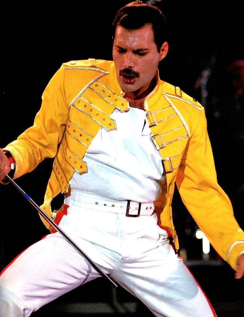 Freddie Mercury De Quoi Est Il Mort La mort d'une légende. - Propos divers