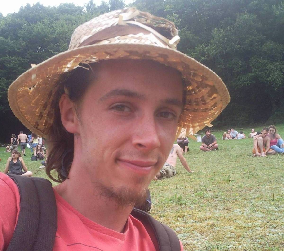 Avec de tels sourires, nous ne pouvons que passer...