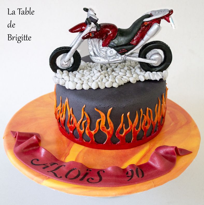 Gâteau " moto " - La Table de Brigitte