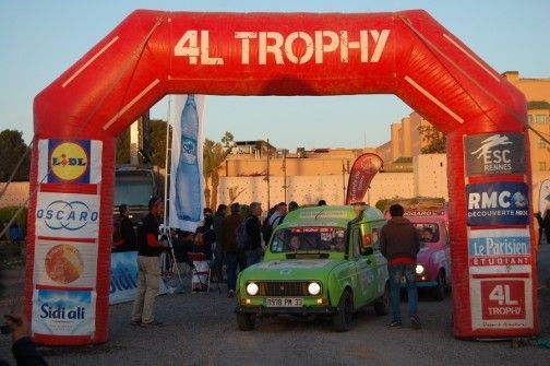AFRIQUE ...LE RETOUR DU 4L TROPHY...avec L'AMI GERARD...N°22