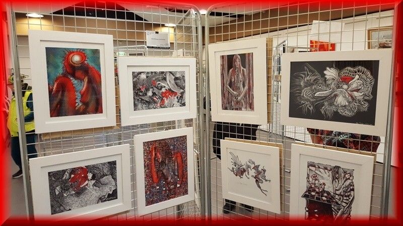 LES HOM.ARTS VOIENT "ROUGE"...EN PHOTOGRAPHIE...ET DESSIN...
