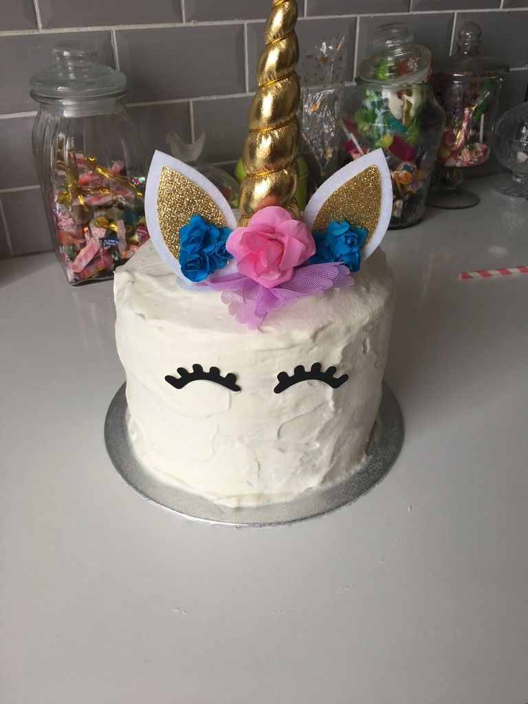 Gâteau arc en ciel 🌈 Rainbow cake thème licorne 🦄 La cuisine by D.
