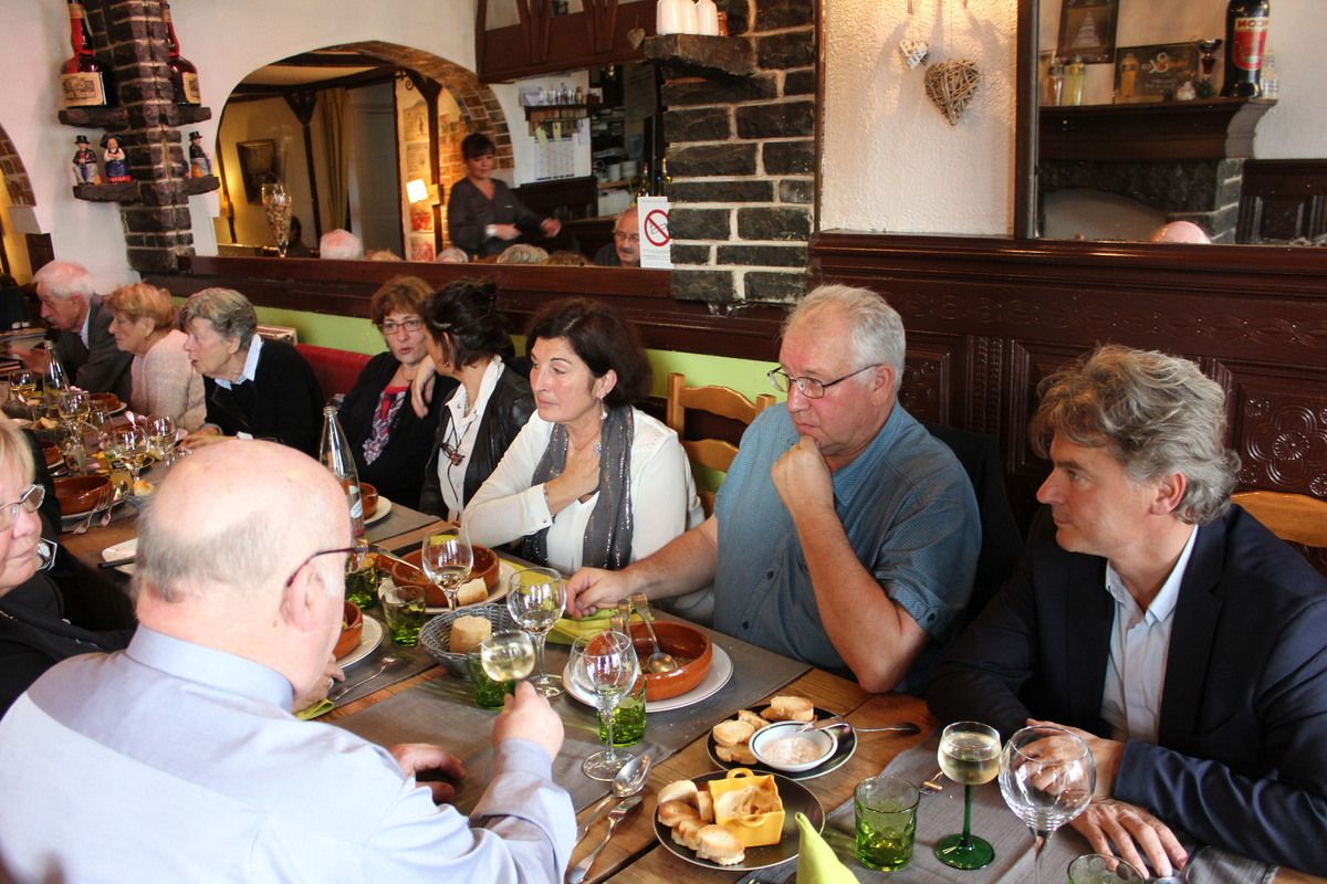 drole d endroit pour une rencontre brunch