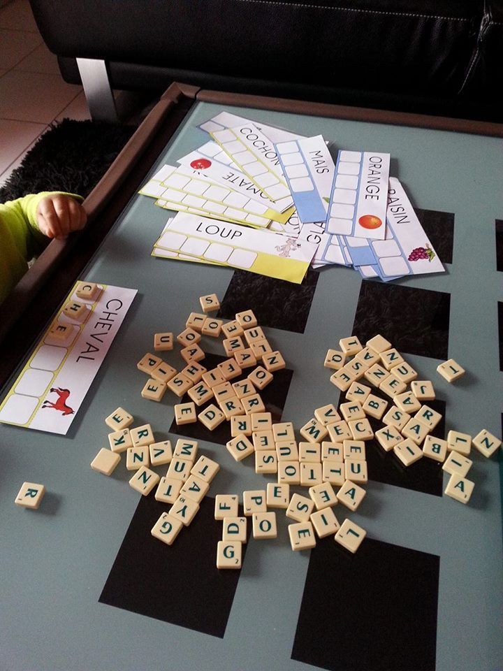 Atelier des mots (avec un scrabble) Le blog de carole