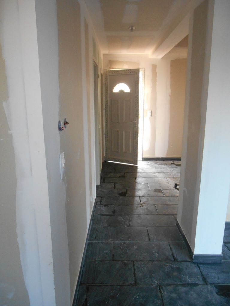 Le Carrelage Est Pos Plus Qu A Faire Les Joints Notre Maison Le Carrelage Est Pos Plus Qu A Faire Les Joints Notre Maison