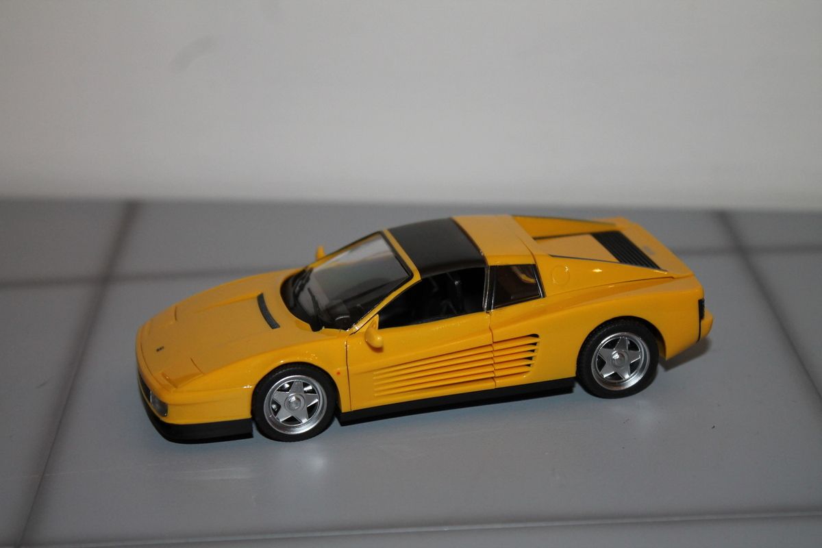 ferrari testarossa miniature