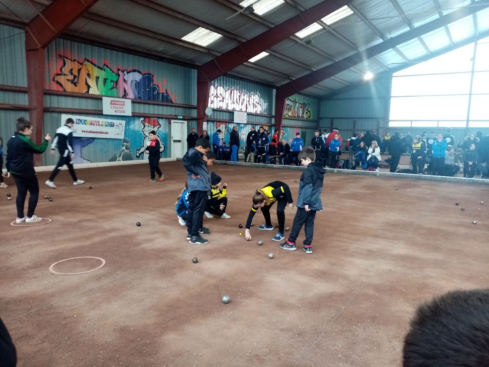 SAINT JUST en CHAUSSÉE : UNE PREMIÈRE RÉUSSIE ... Plus de 300 photos de toutes les équipes