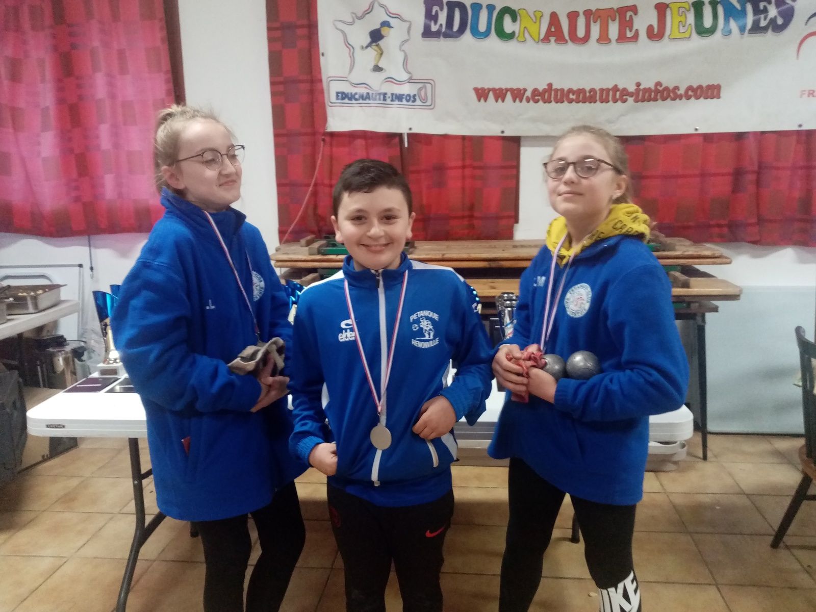 SAINT JUST en CHAUSSÉE : UNE PREMIÈRE RÉUSSIE ... Plus de 300 photos de toutes les équipes