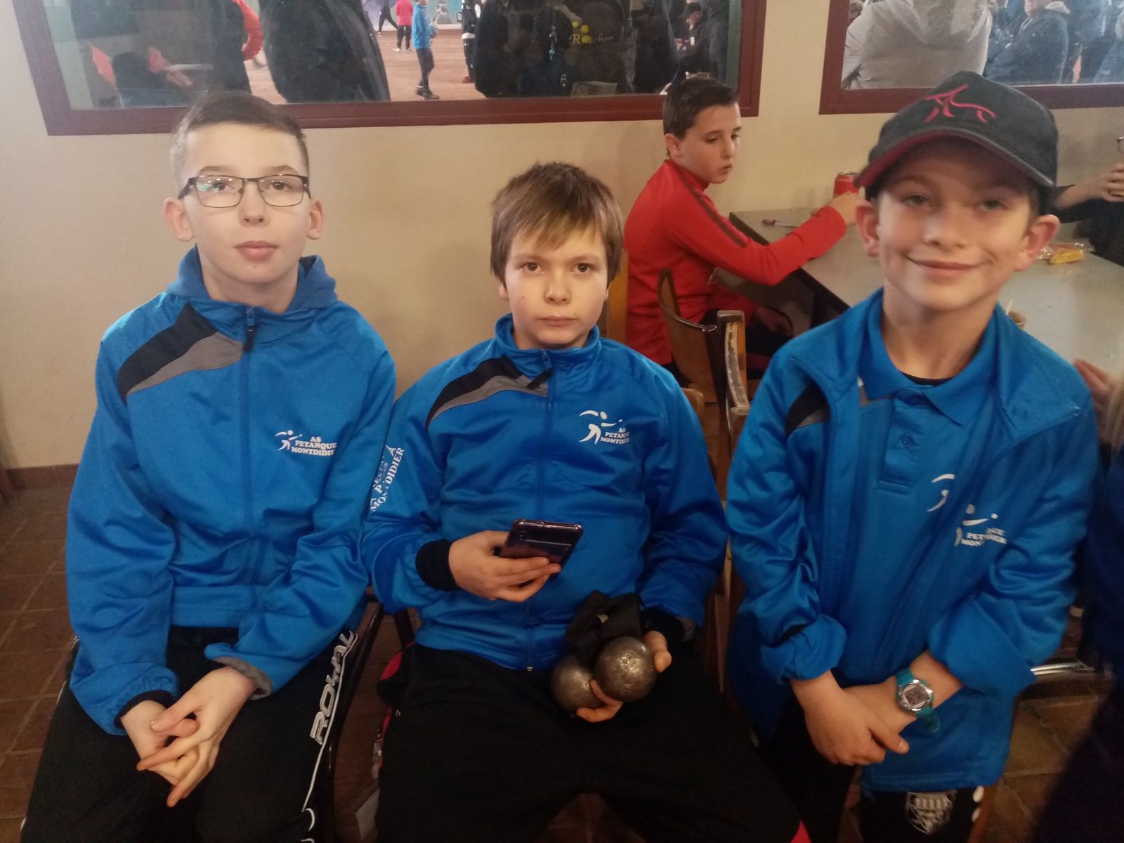 SAINT JUST en CHAUSSÉE : UNE PREMIÈRE RÉUSSIE ... Plus de 300 photos de toutes les équipes