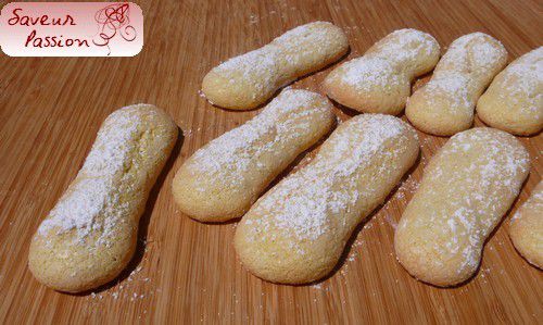 Savoiardi biscuit à la cuillère Italien