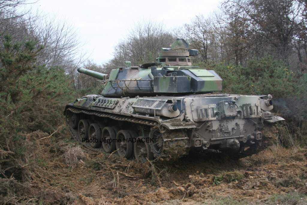 Véhicules et matériels : l'AMX-30 B2