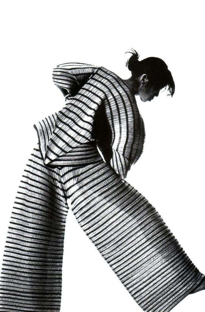 Issey Miyake - LANKAART