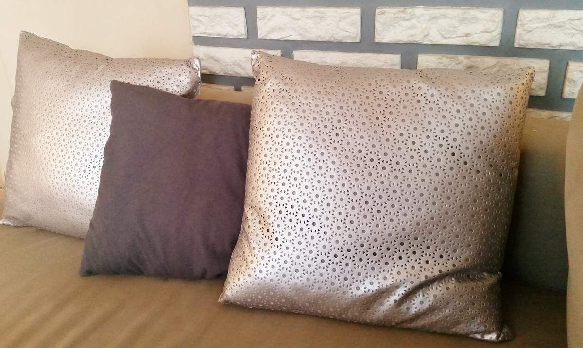 Coussin De Decoration Rose Gold Coussin De Decoration Rose Gold