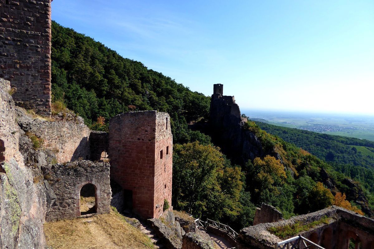 Les ruines du Giersberg vues du St Ulrich 