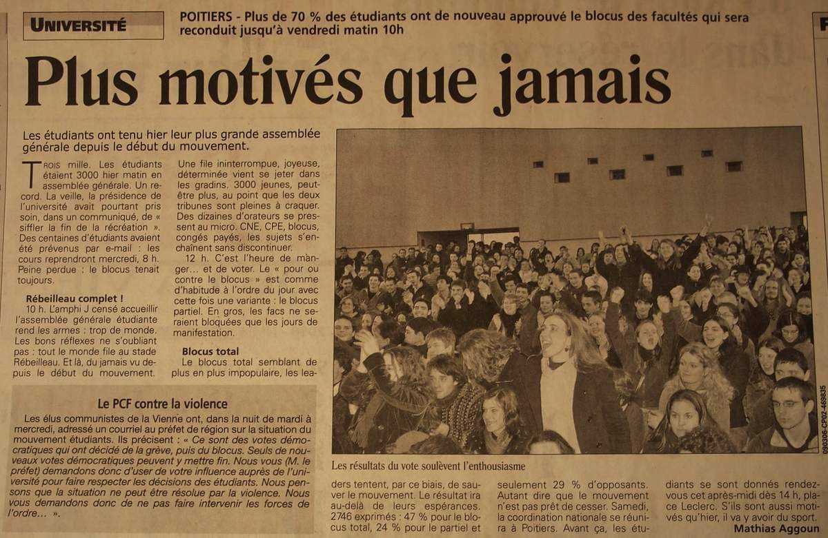 Mercredi 8 Mars 2006 : le mouvement étudiant remplit le Stade Rebeilleau