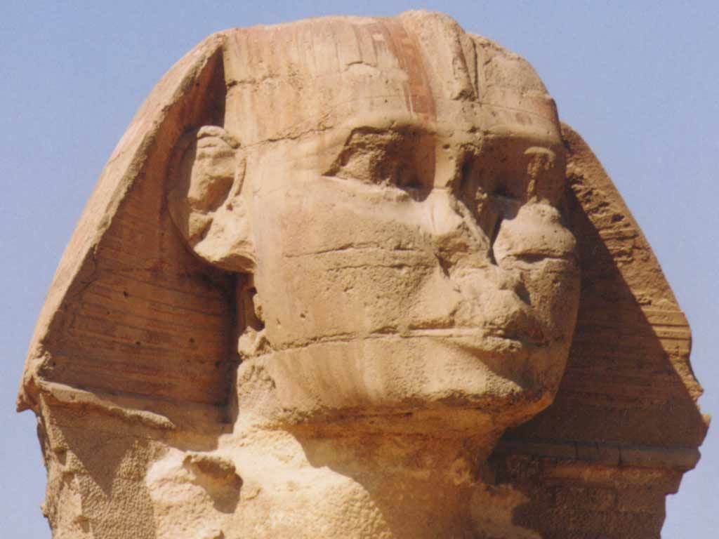 A Quoi Servait Le Sphinx De Gizeh Du nez cassé des statues égyptiennes et de la couleur de peau des