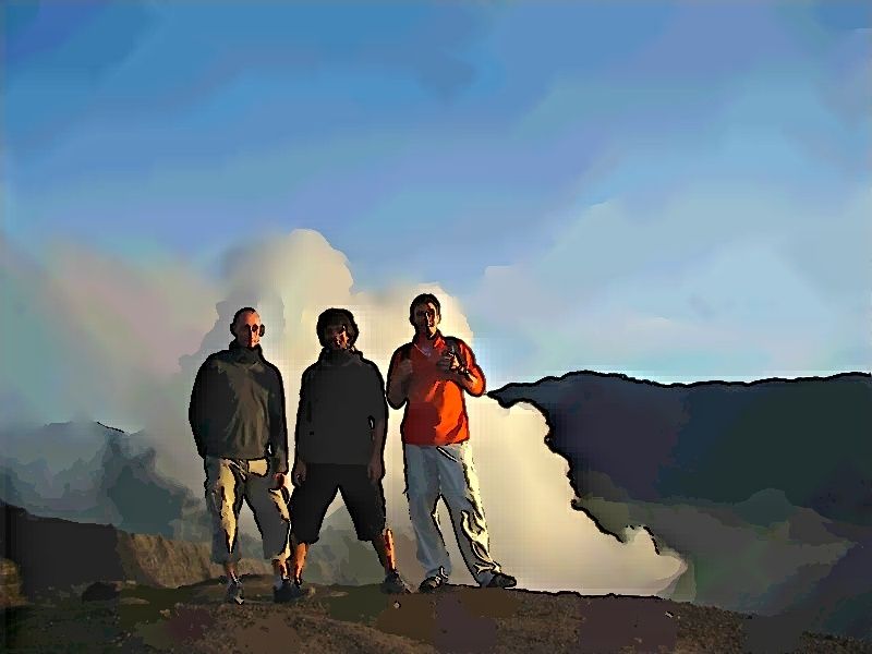 Kita bangunkan pagi-pagi di gunung Bromo !