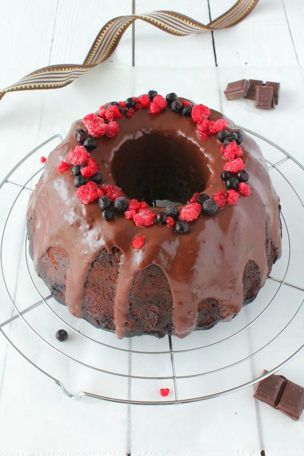 Bundt Cake au Chocolat & Fruits Rouges - Chocociframboise | Le blog