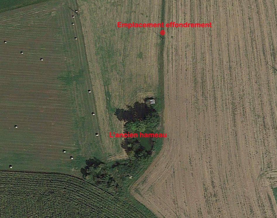Vue aérienne du lieu-dit "La Peuleverie" avec l'emplacement de l'effondrement