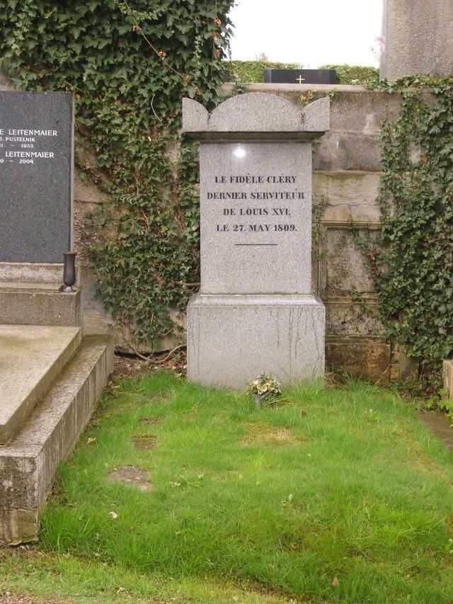 Voici donc la tombe de Cléry, dans le cimetière de Hietzing ( Vienne )